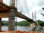 Guyane - Le pont de l’Oyapock qui relie le Brésil à la Guyane est-il un énorme gâchis ?